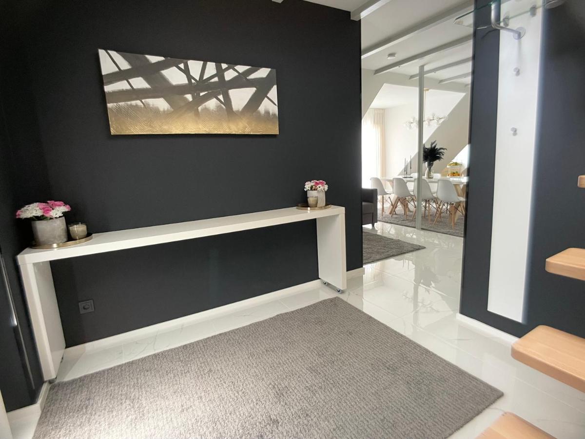 נירנברג M-Style 04 Apartment Mit Balkon Und Gasgrill, 24H Self-Check-In, Free Parking, Netflix מראה חיצוני תמונה
